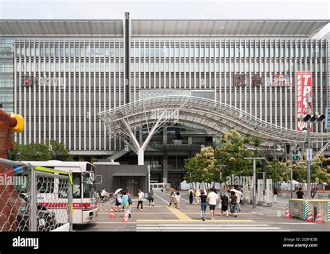 福間駅から博多駅: 都市のリズムと地方の静けさの交差点